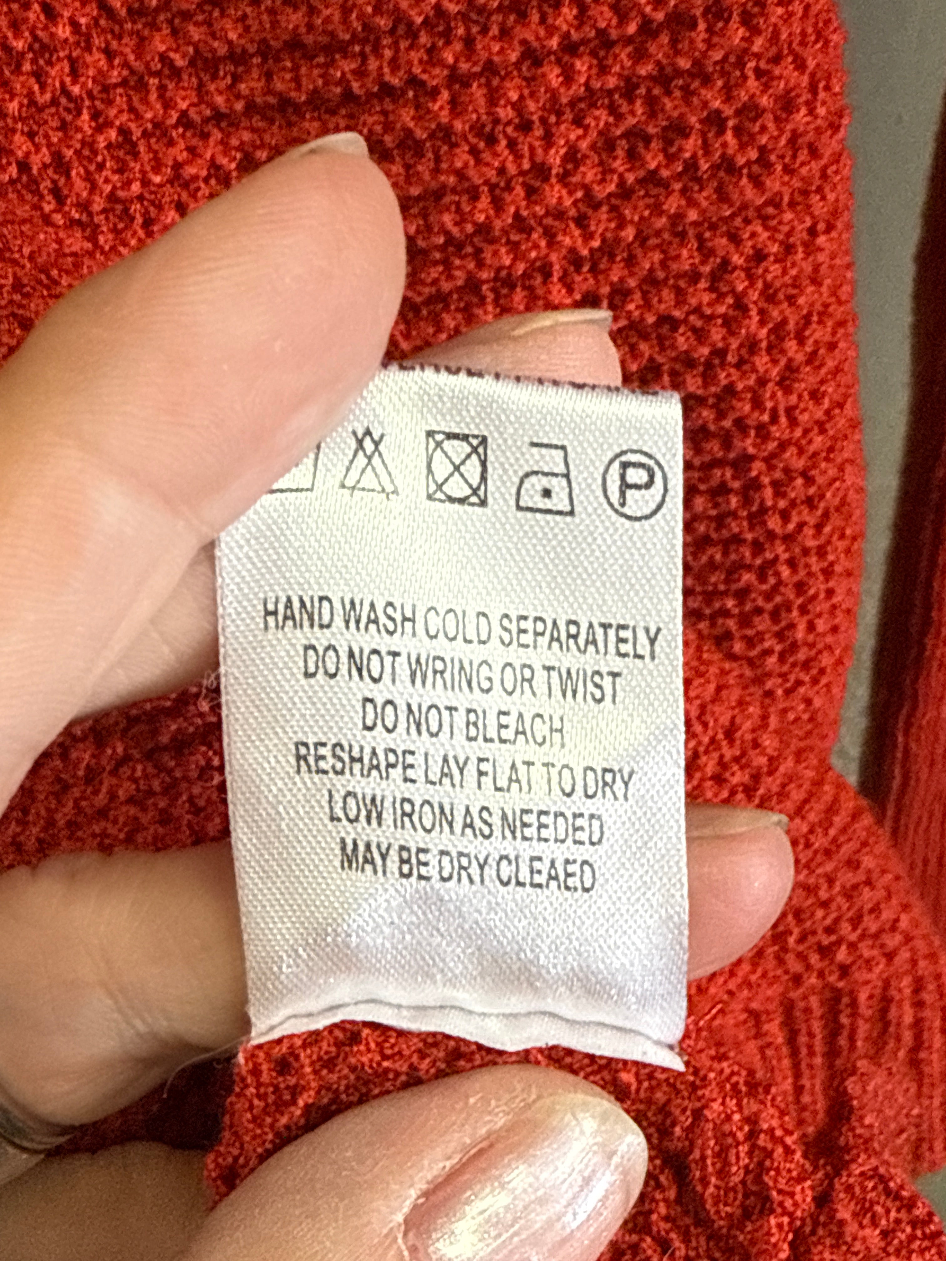 MIRACLE LOOSE KNIT SWEATER