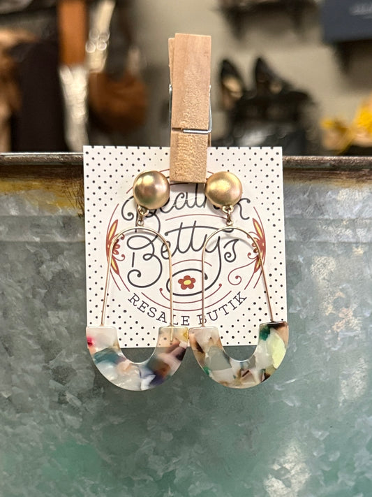 C&C RESIN DROP EARRINGS
