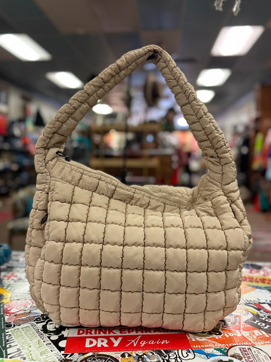 STREET LEVEL QUILTED TOTE (org$80)