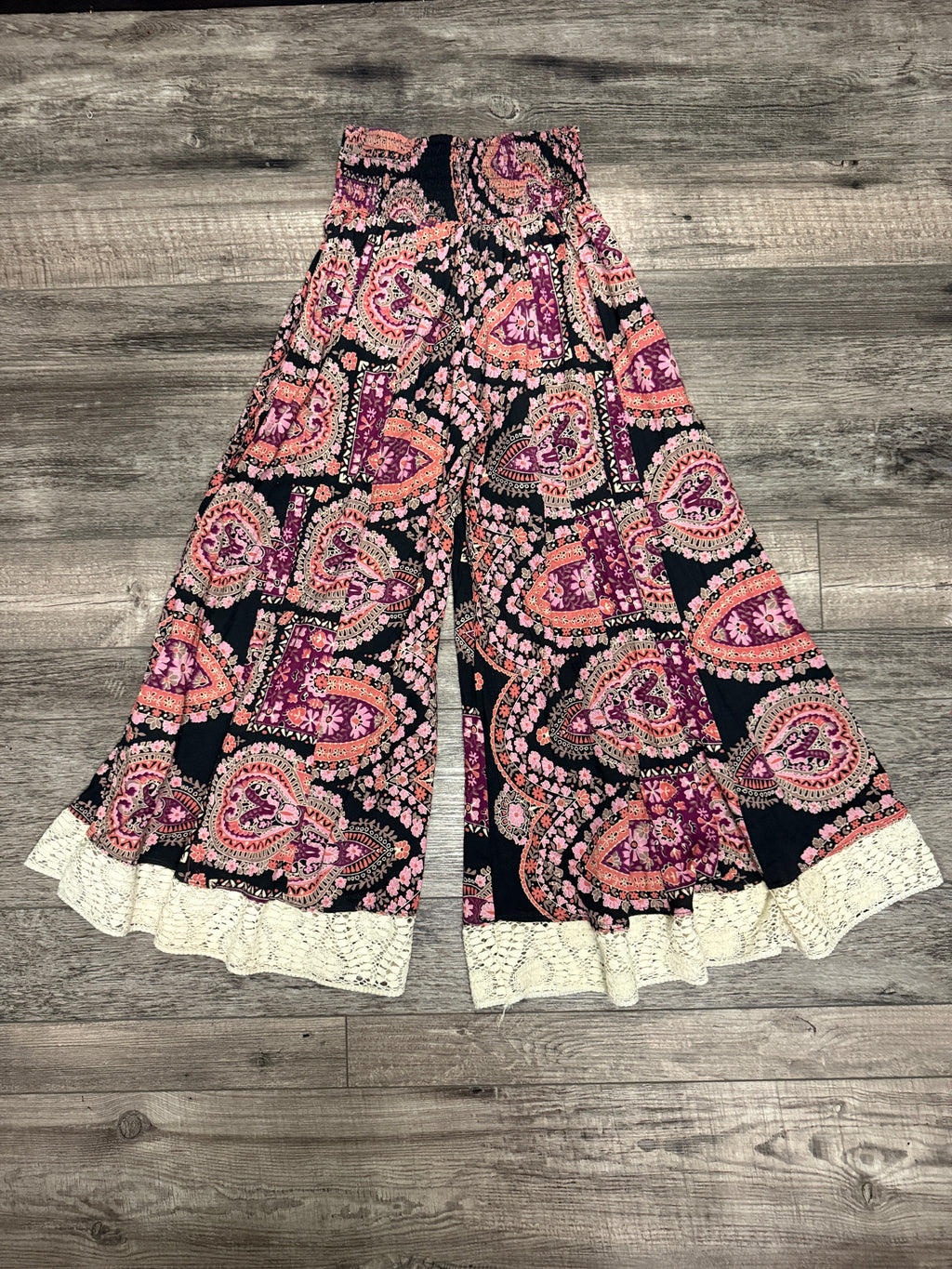 Urban Nomad Wide Leg Pant