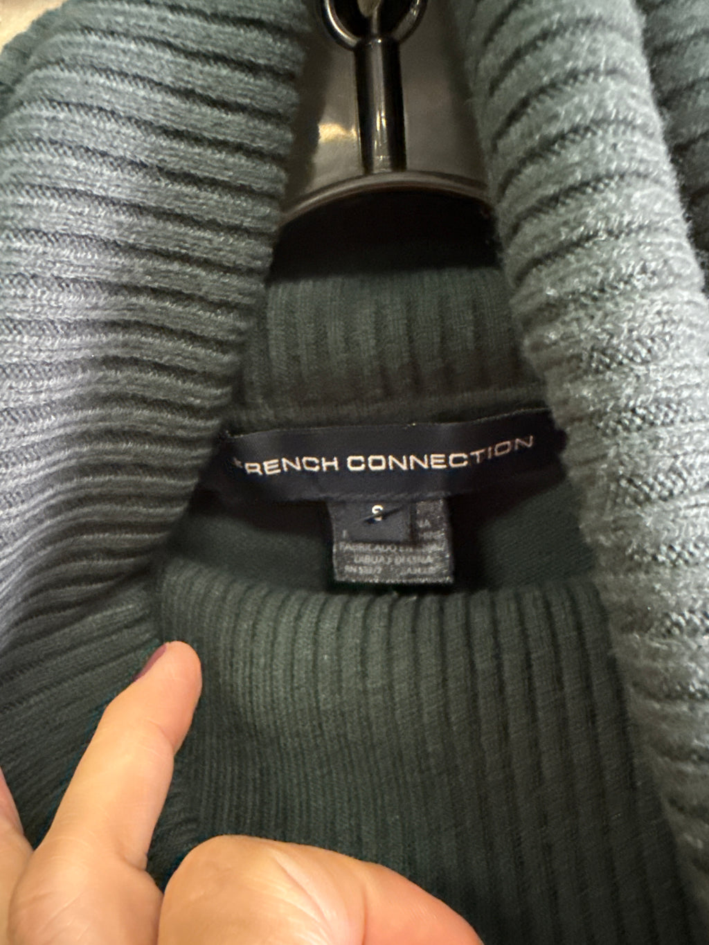 FRENCH CONNECTION T-NECK SWEATER