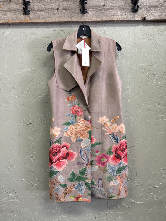 NWT SOLITAIRE FLORAL VEST (org$158)