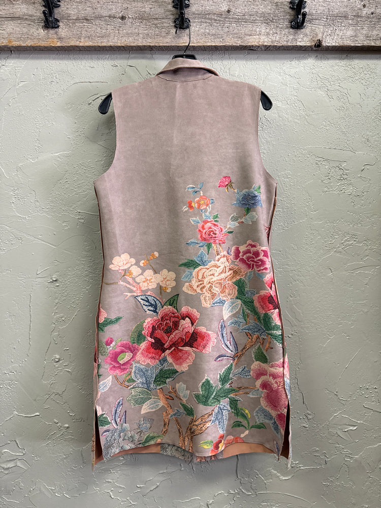 NWT SOLITAIRE FLORAL VEST (org$158)
