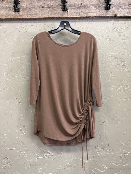 ZENANA QUARTER SLEEVE TOP