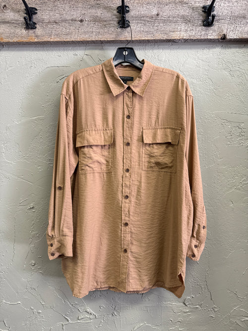 BANANA REPUBLIC RELAXED BUTTON UP