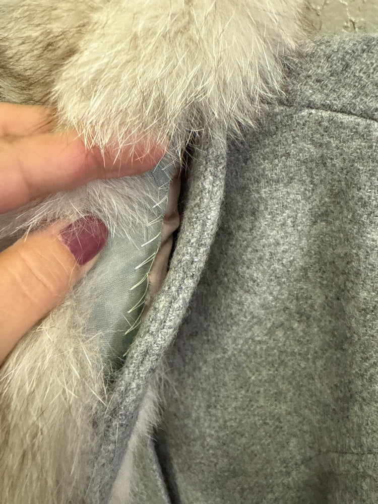 VTG WOOL COAT WITH FUR COLLAR