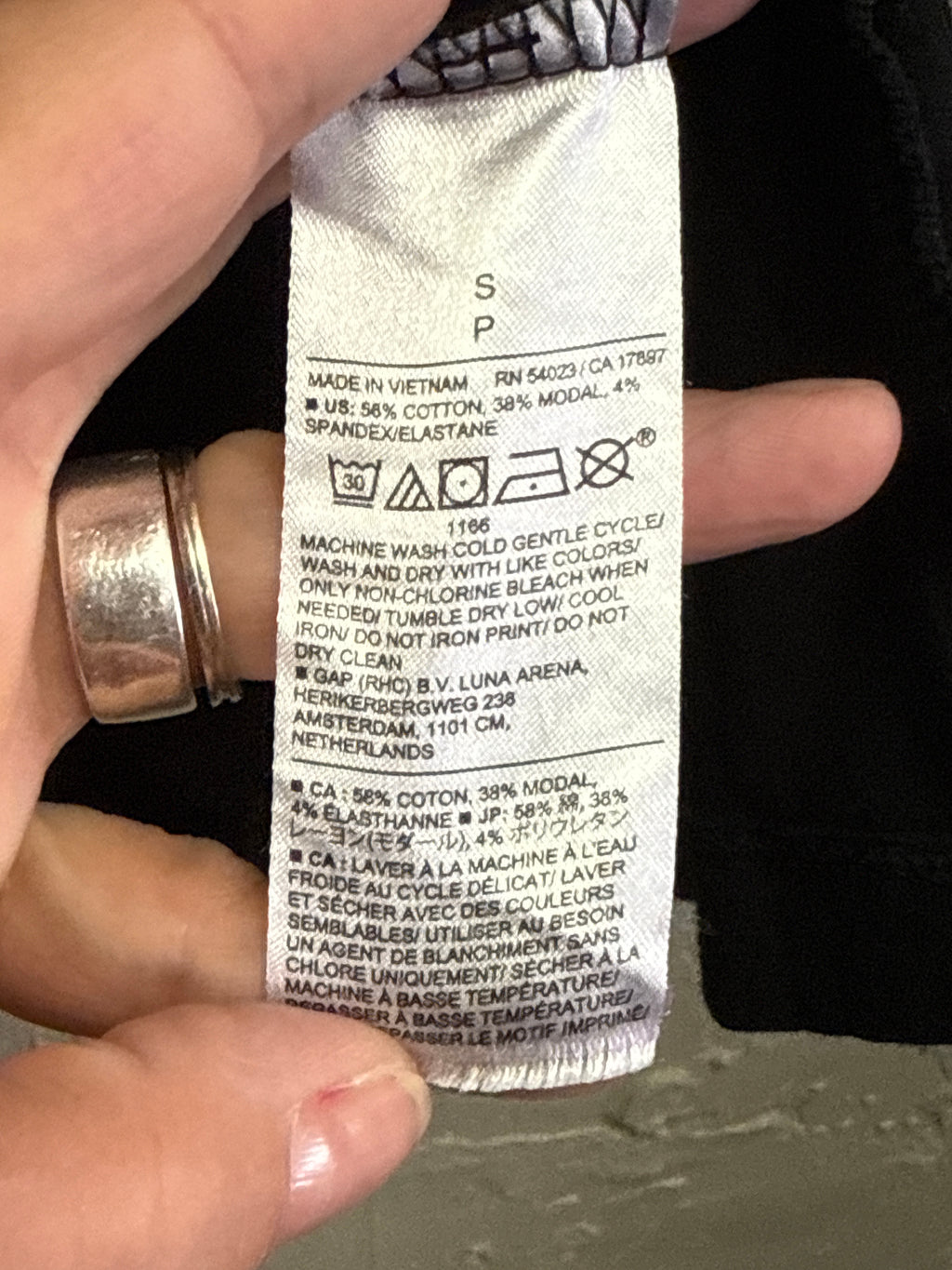 BANANA REPUBLIC TIMELESS TEE