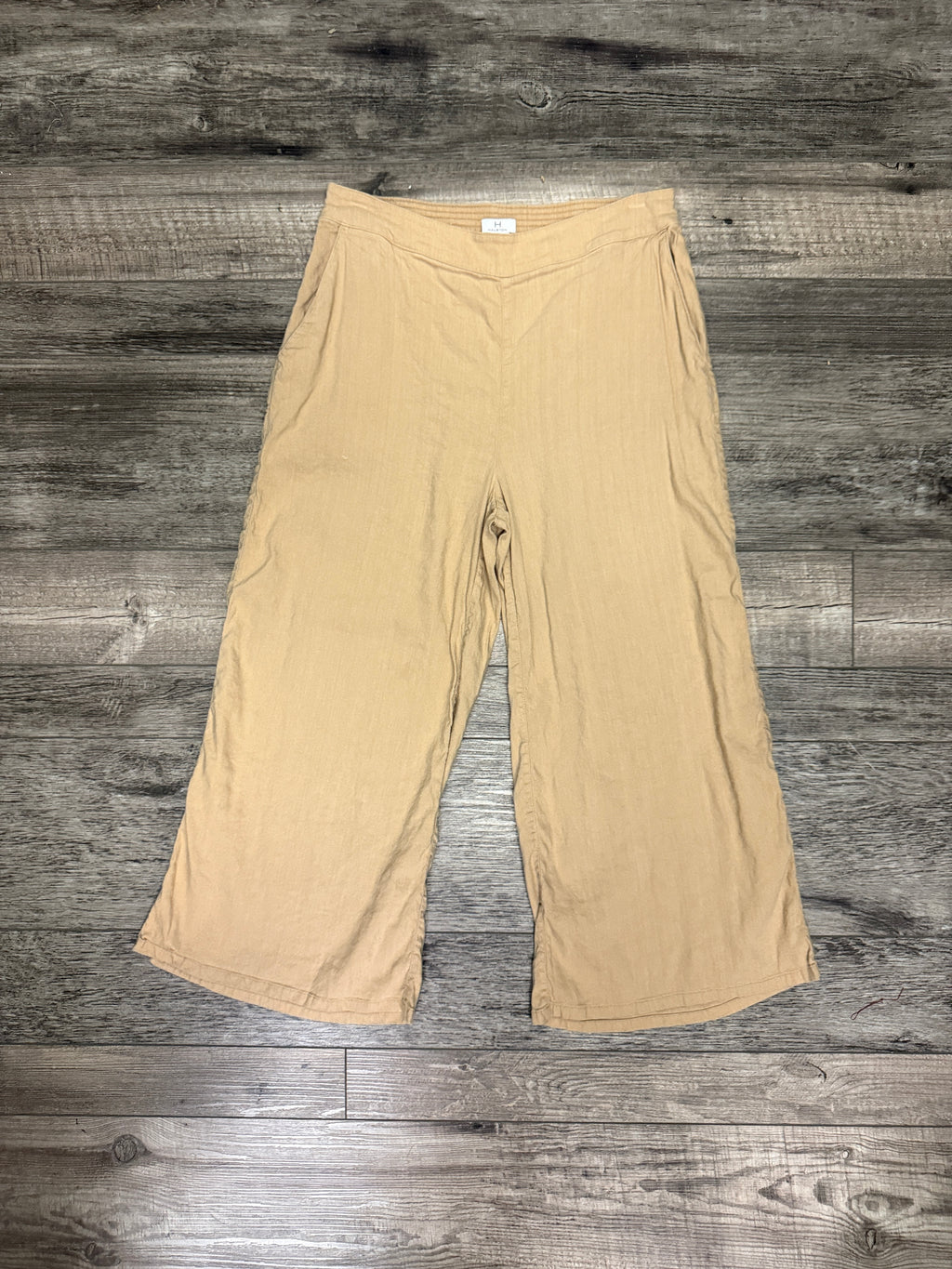 Halston Crop Pants