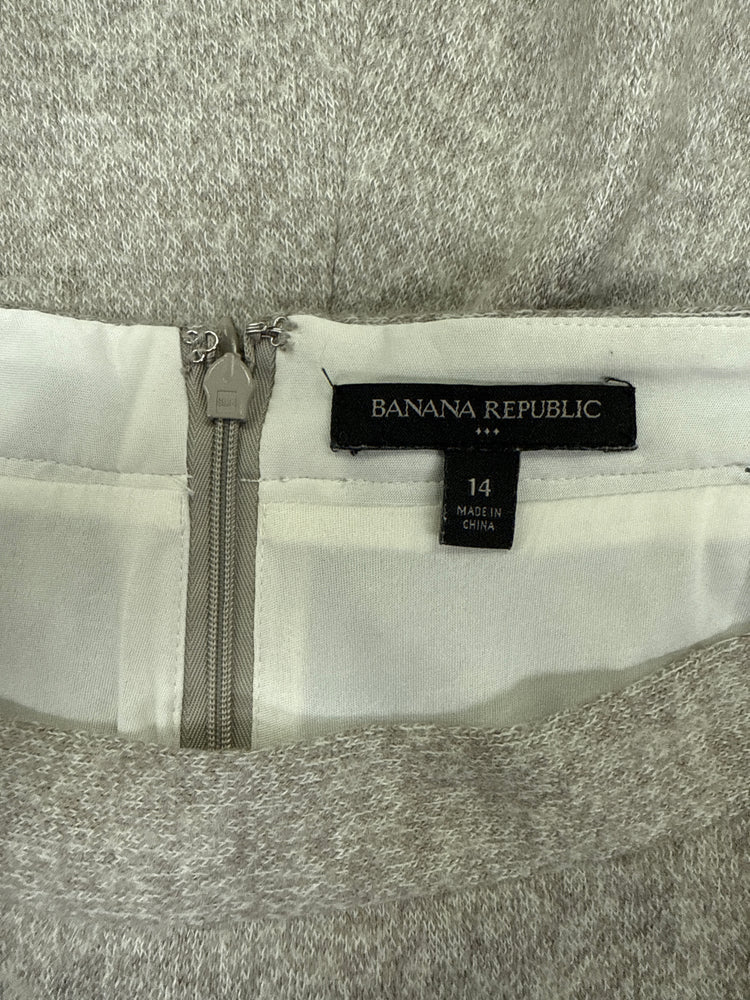 BANANA REPUBLIC A-LINE MINI SKIRT