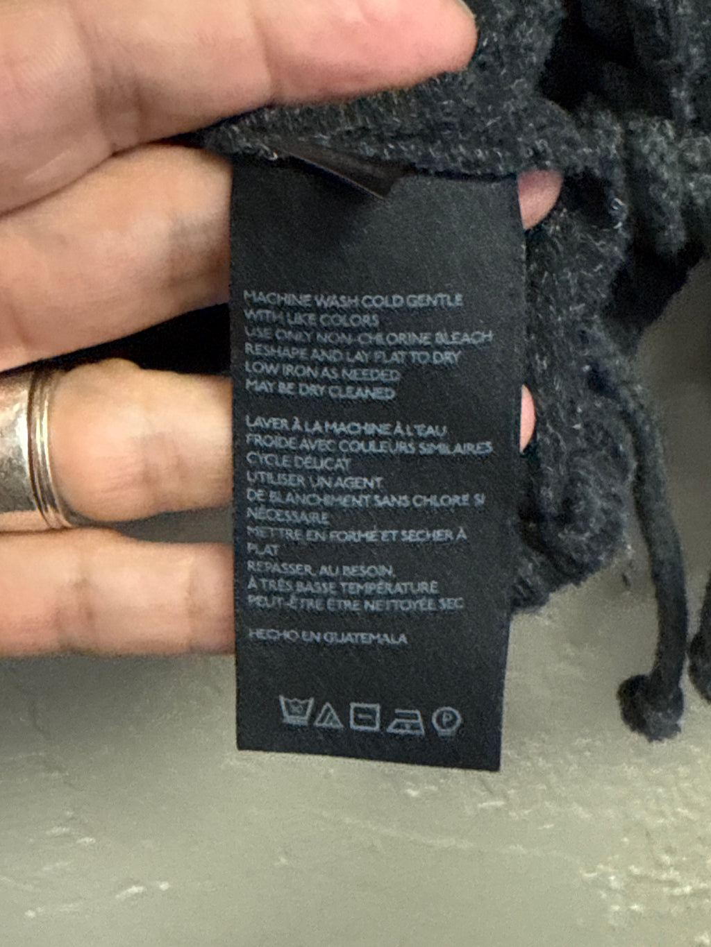 ANTHROPOLOGIE FUZZY PULLOVER