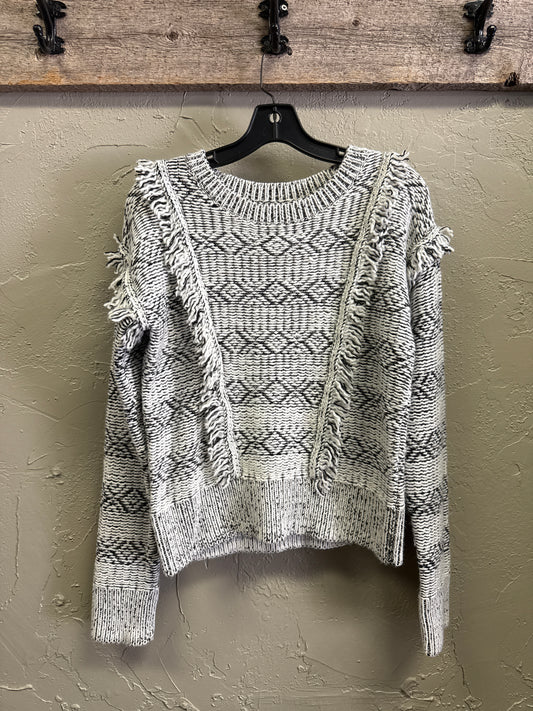GAP SWEATER W FRINGE ACCENTS