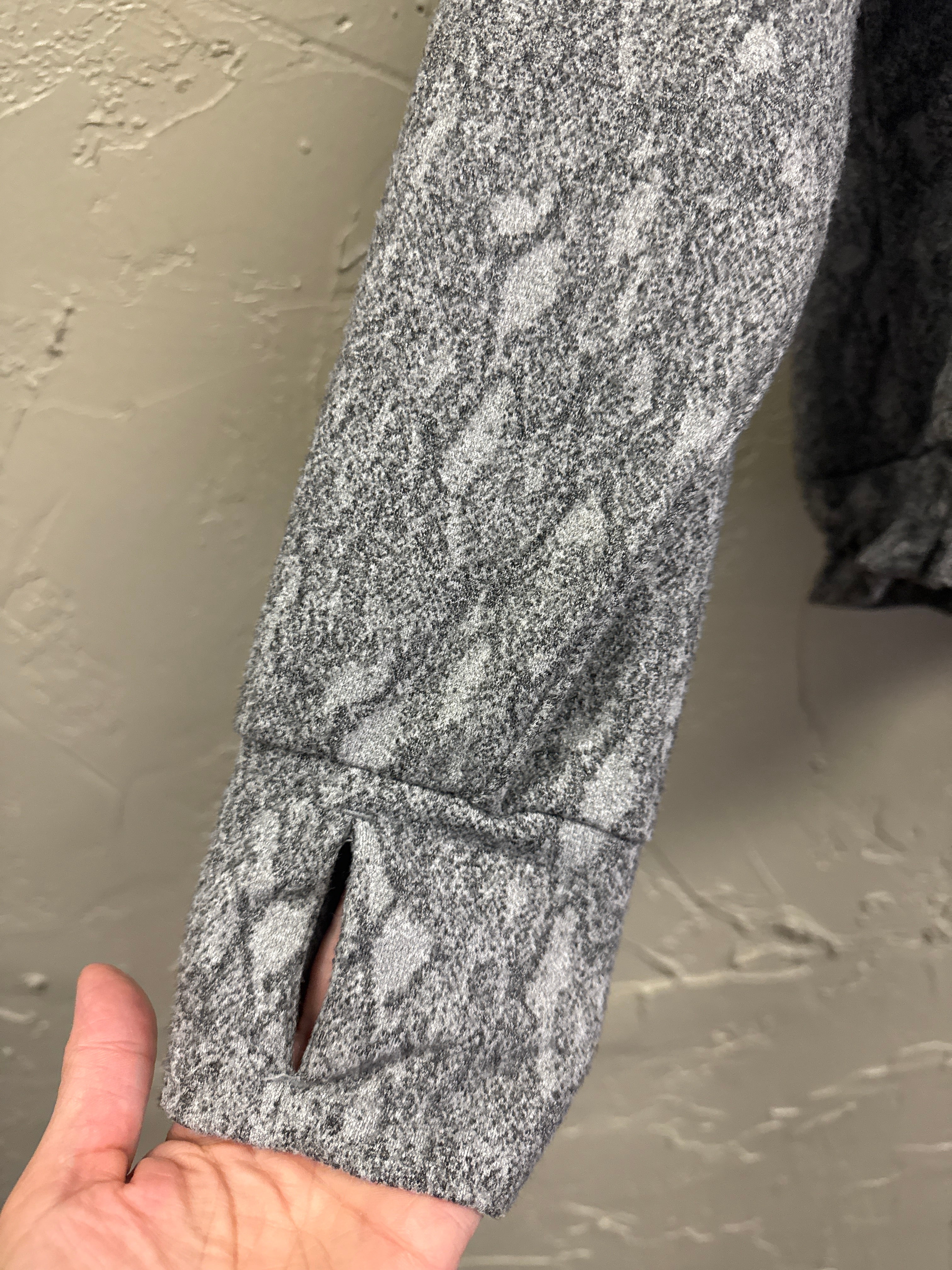 KYODAN MOCK NECK PULLOVER