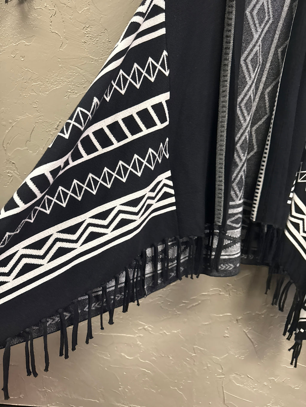 NWT CHICOS CARDIGAN (org$169)