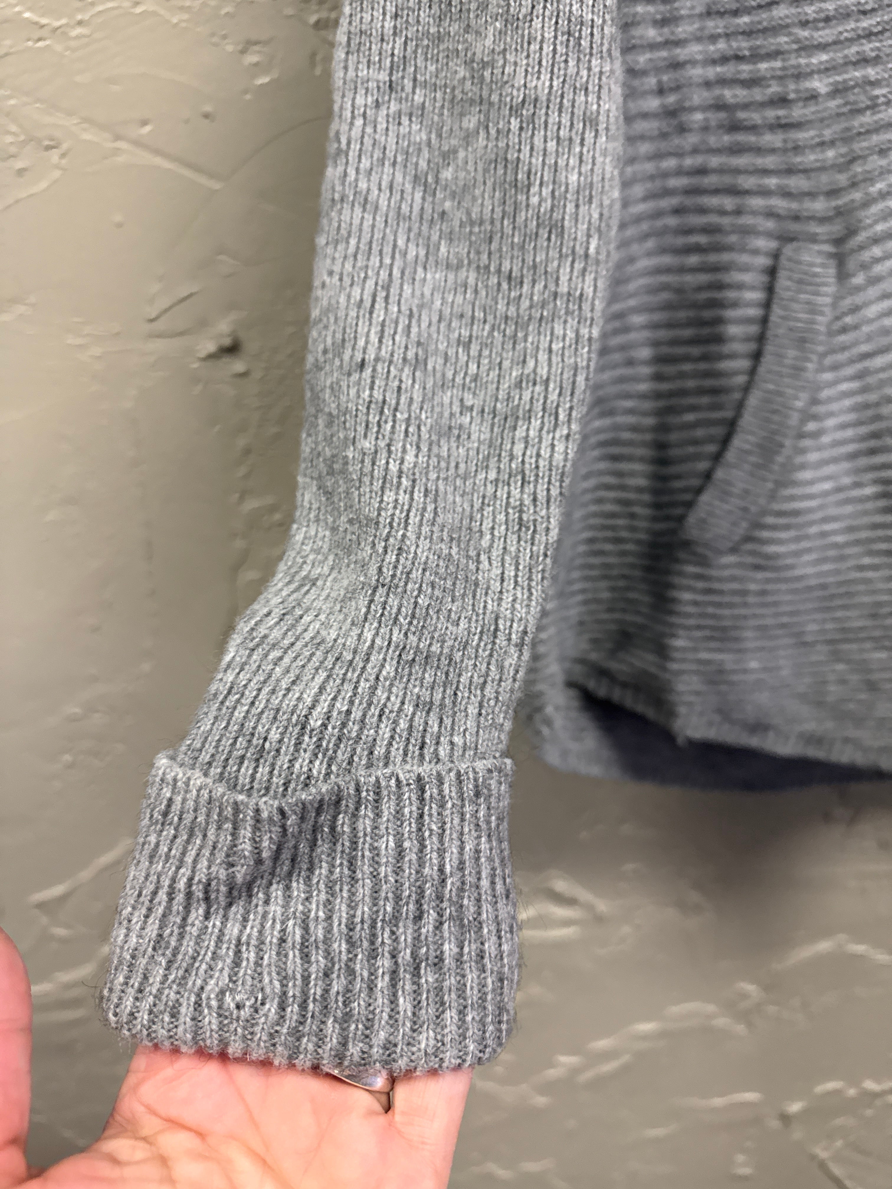 MAX STUDIO HOODED WOOL SWEATER