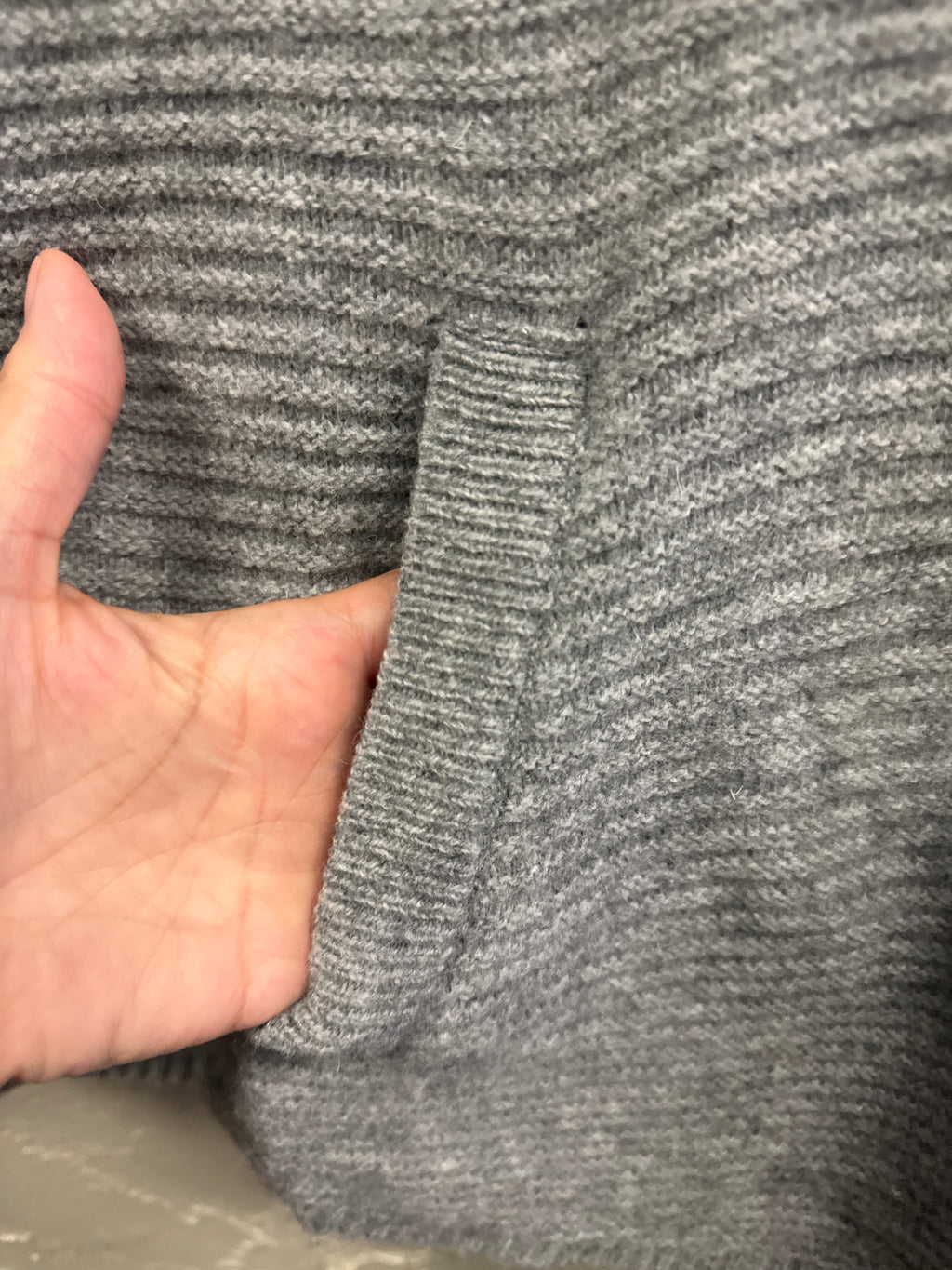 MAX STUDIO HOODED WOOL SWEATER