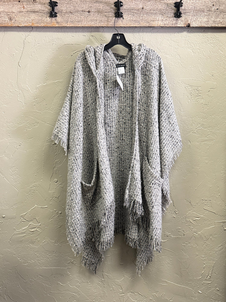 NWT HARVE BENARD WRAPS