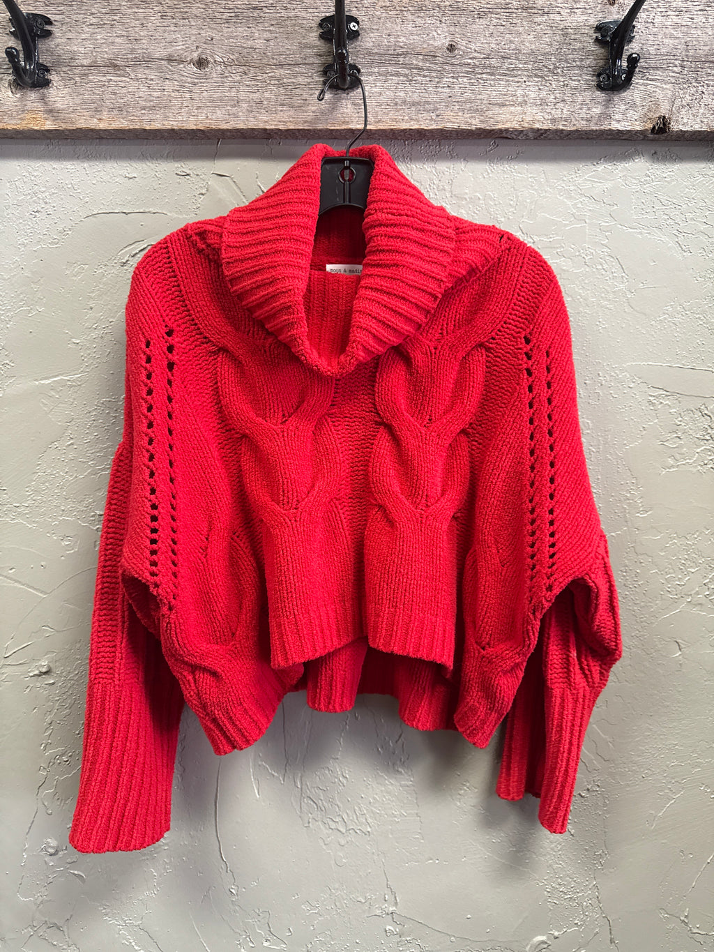 MOON & MADISON CROP SWEATER