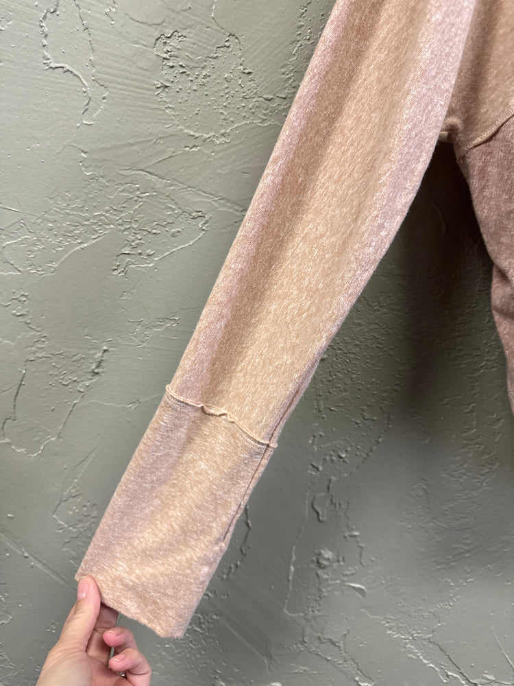 WE THE FREE SCOOP NECK TOP