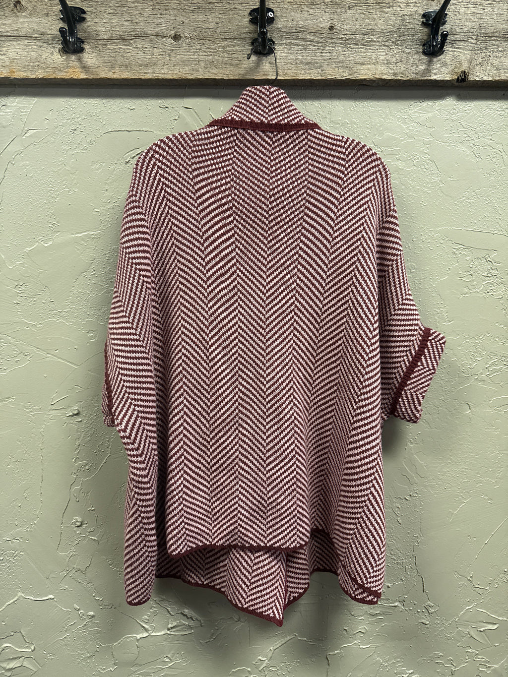 CHEVRON RIDING CAPE