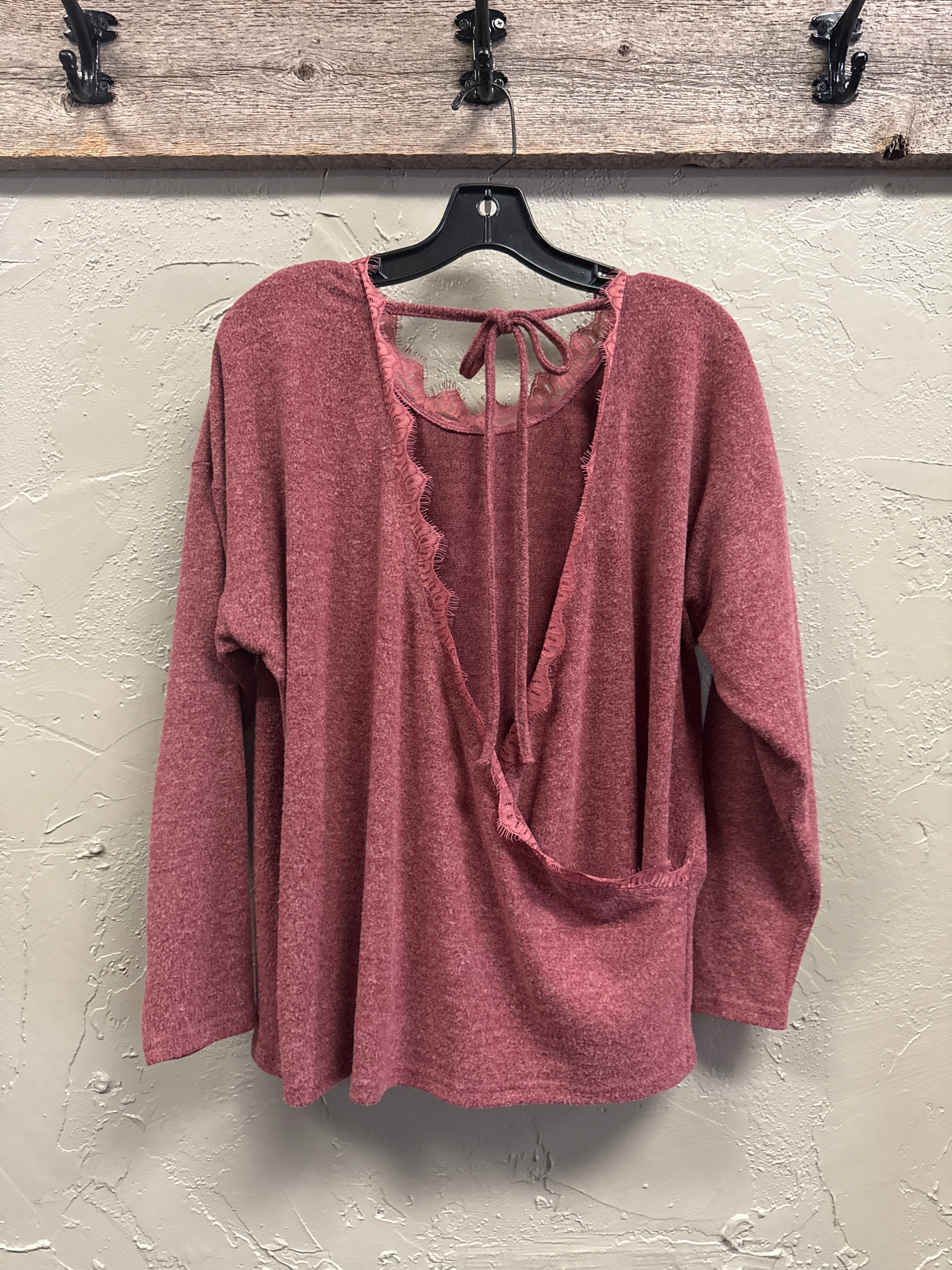 HAILEY & CO OPEN BACK TOP