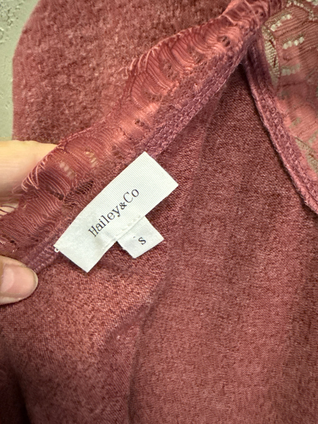 HAILEY & CO OPEN BACK TOP