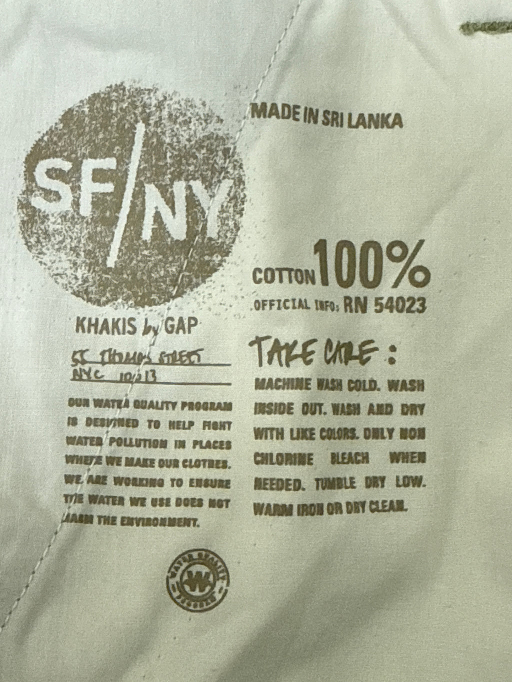 GAP BROKEN-IN STRAIGHT PANT