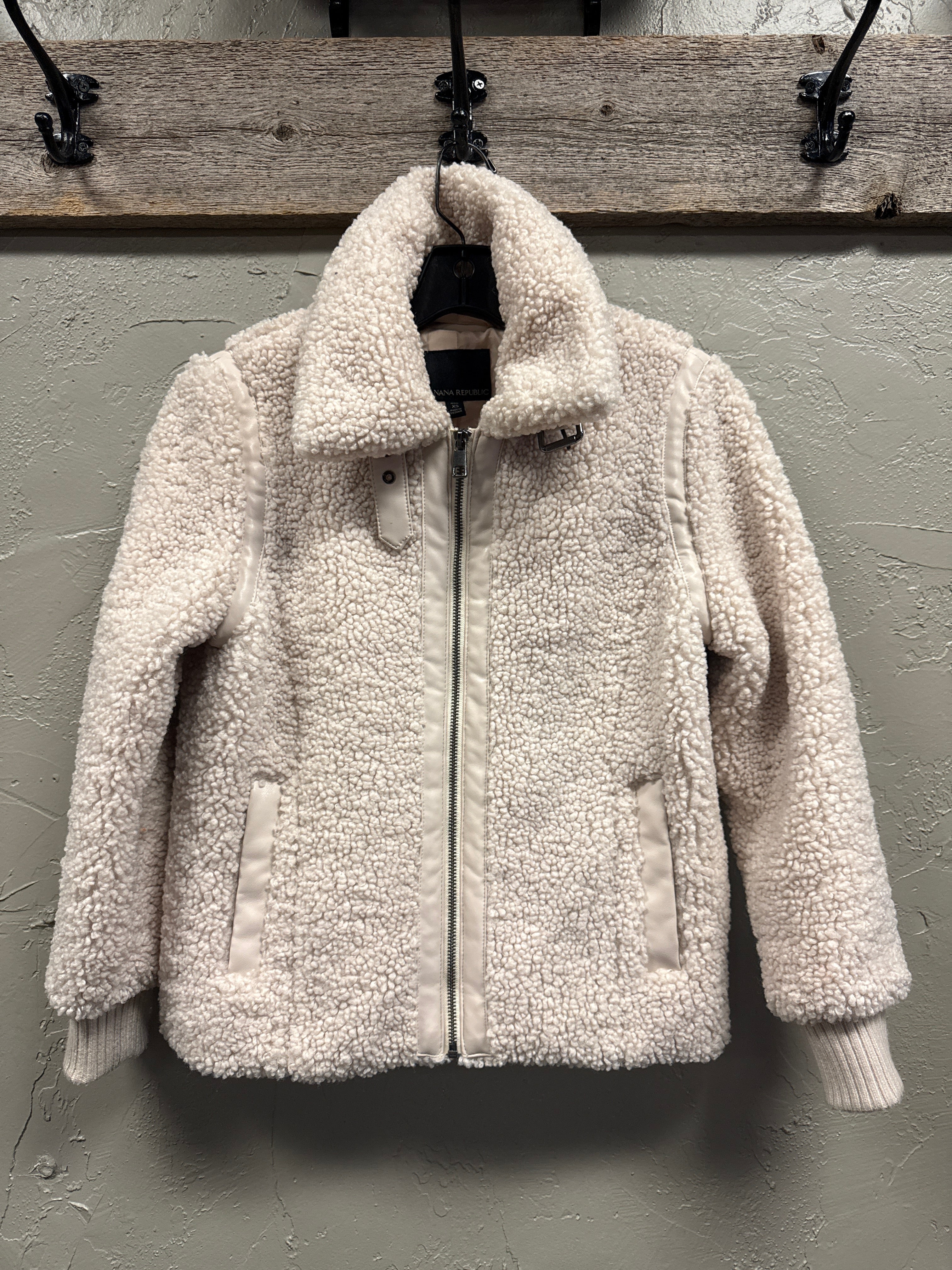 BANANA REPUBLIC SHERPA JACKET (org$210)