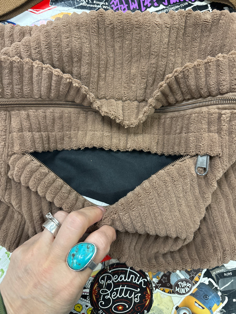 CORDUROY CHEST PACK