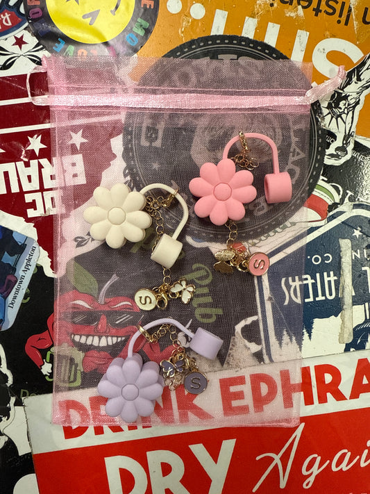 NWOT SILICONE STRAW STOPPER 3PK