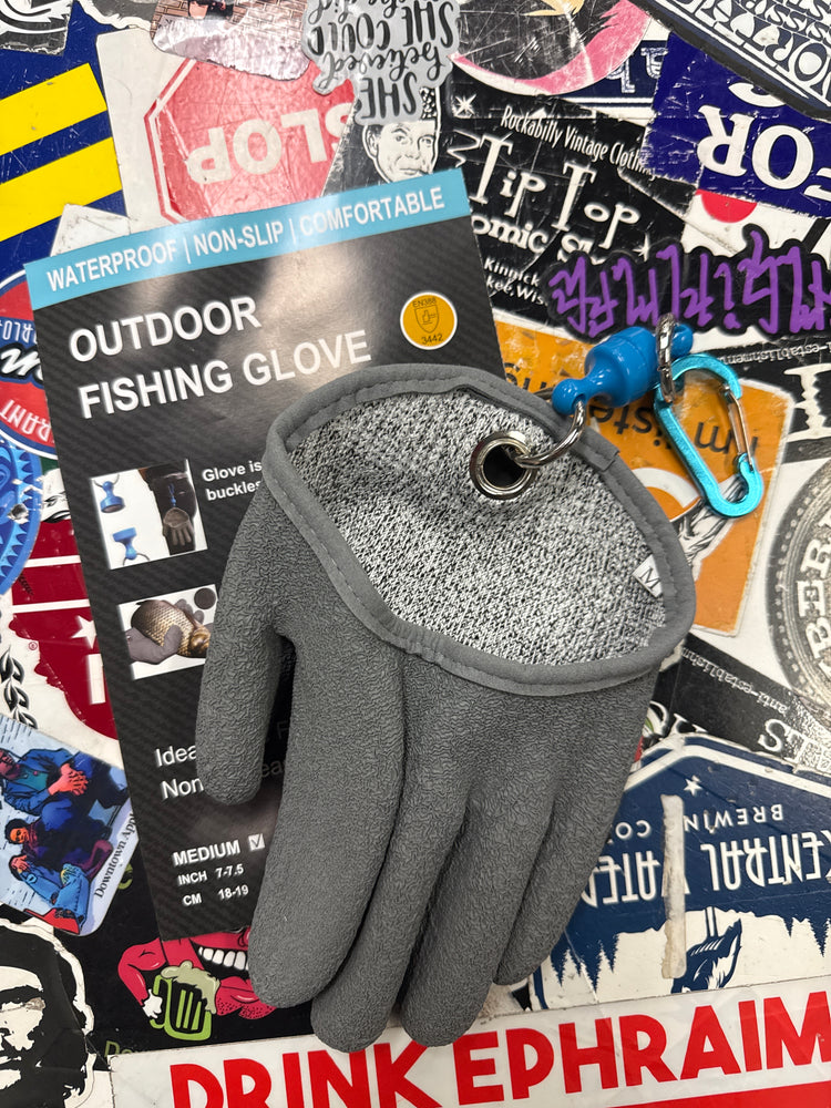 NIB OUTDOOR FISHING GLOVE