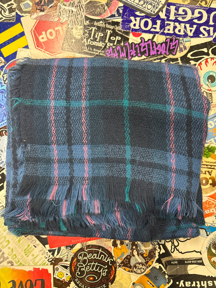 BLANKET SCARVES