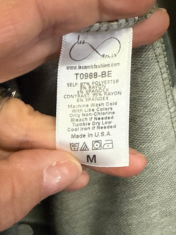 BETSEY'S BOUTIQUE HOODED SHIRT