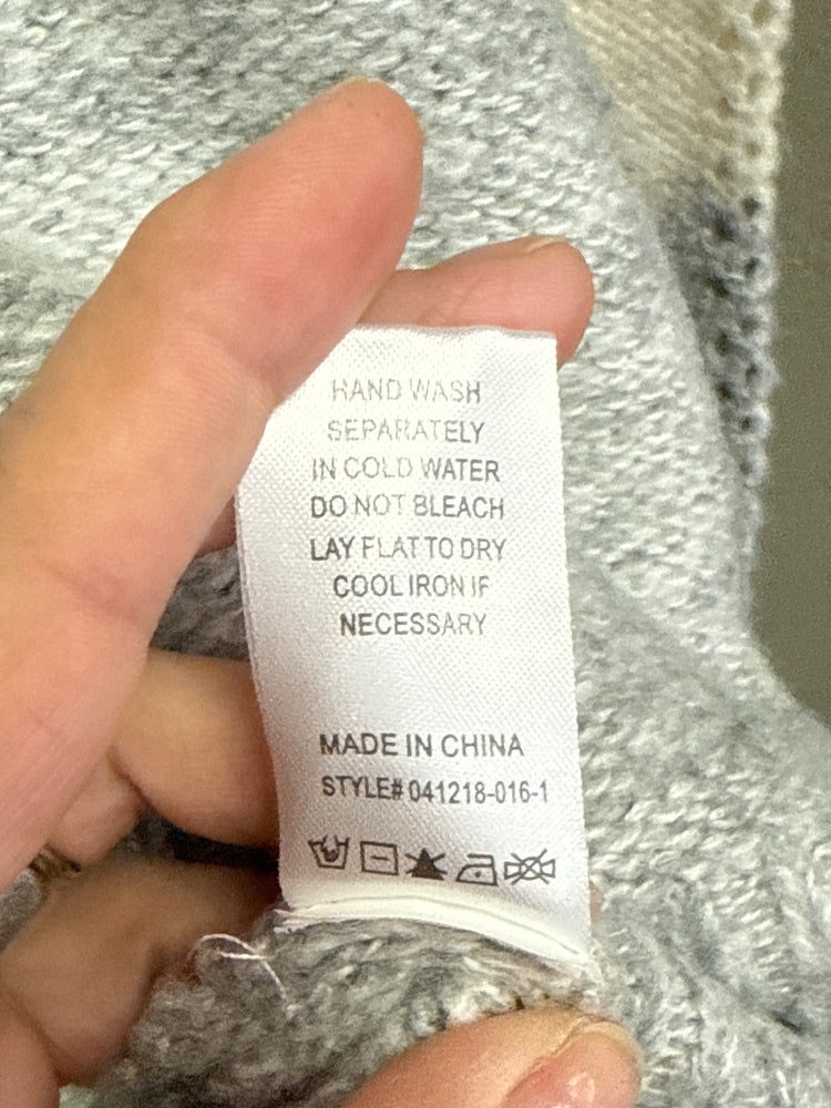 FATE CREWNECK SWEATER