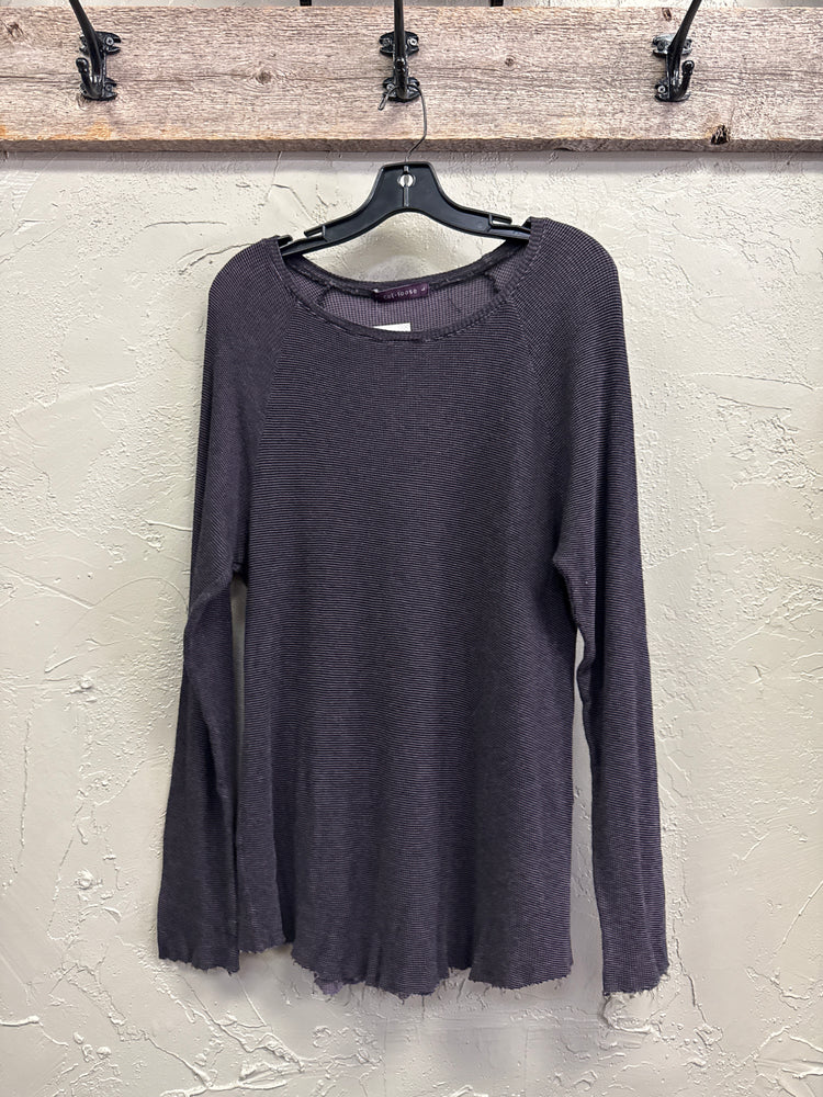 CUT LOOSE RAW HEM LONG SLEEVE
