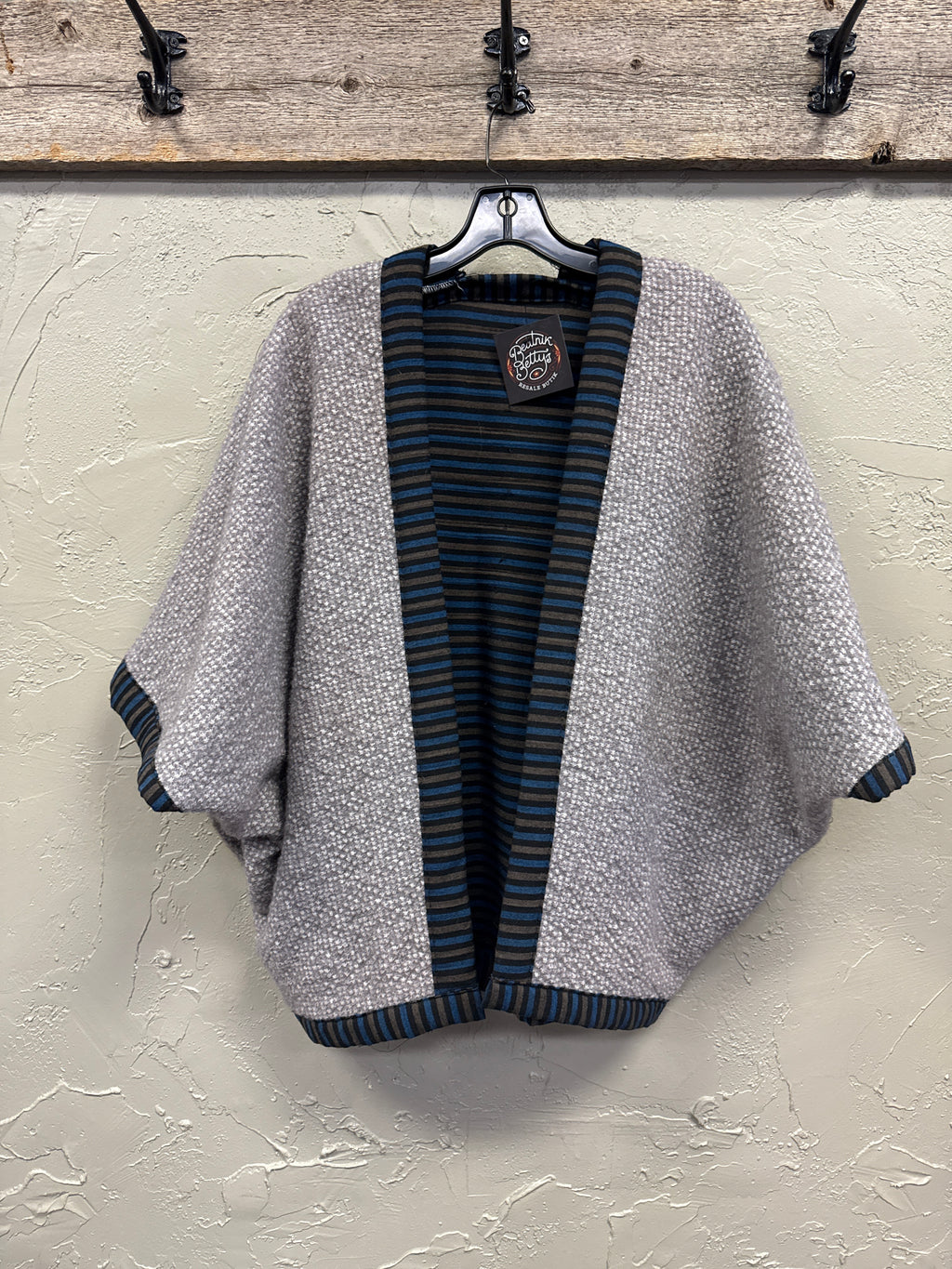 VTG GRAY FABRIC JACKET