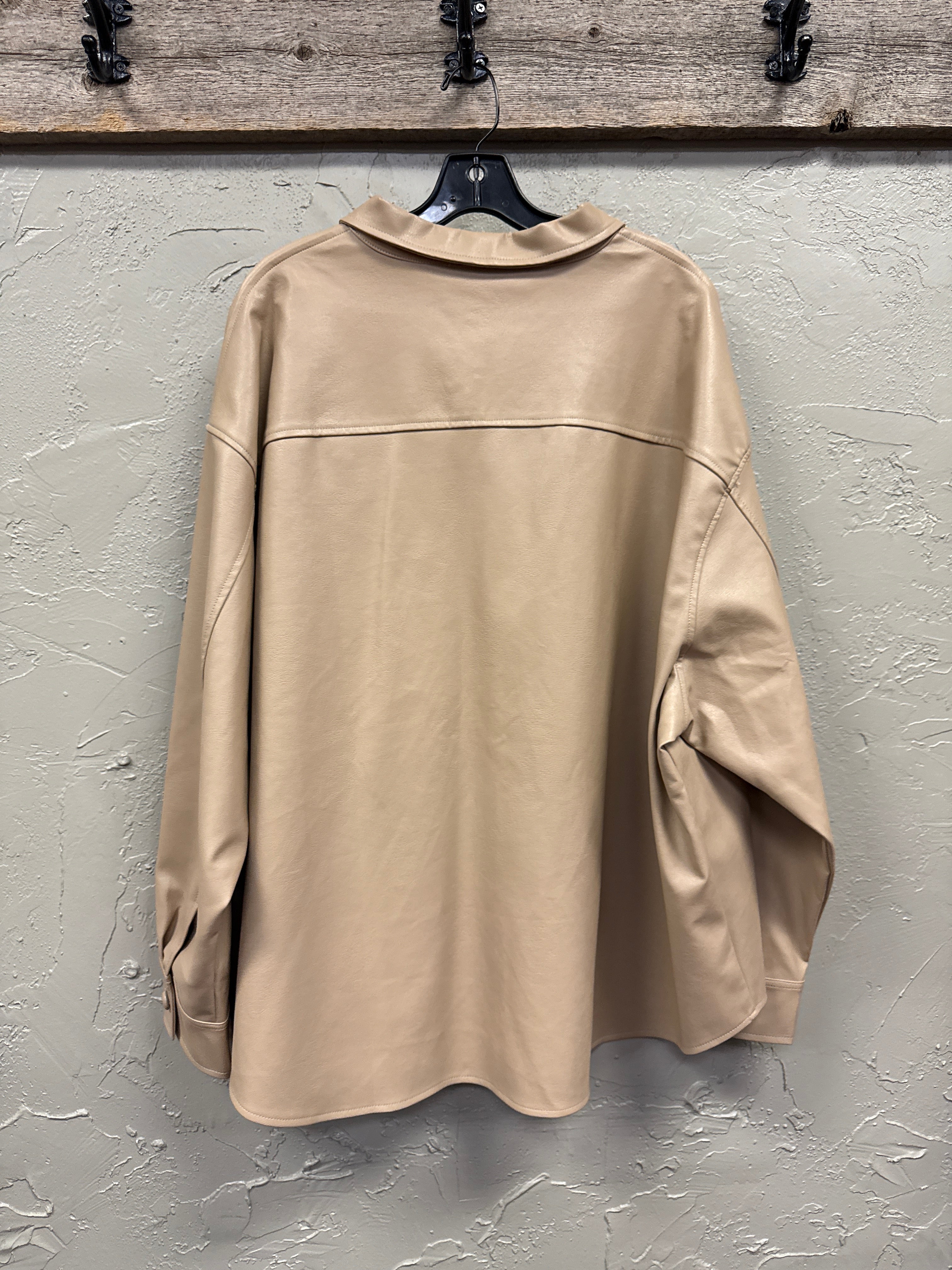 NWT GILLI VEGAN LEATHER SHACKET