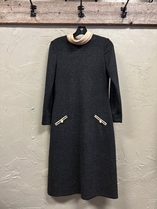 VTG ANJAC DRESS