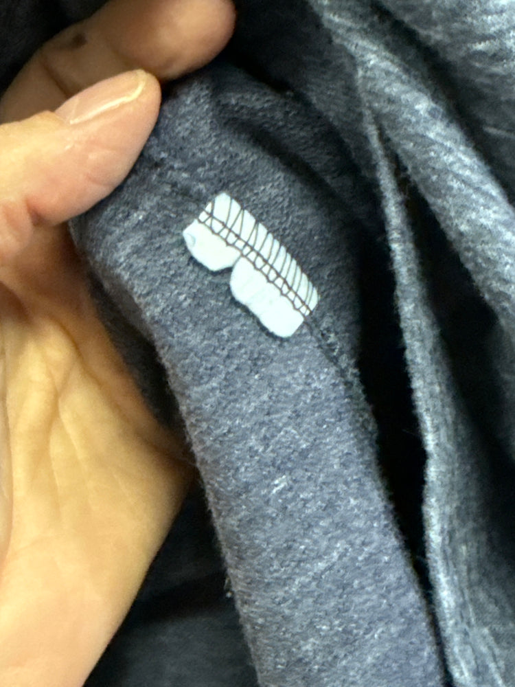 BETSEY'S BOUTIQUE HOODED SHIRT