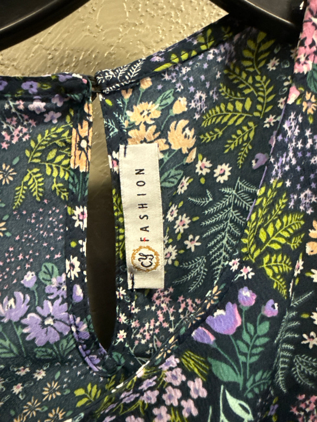 CY FASHION FLORAL TOP