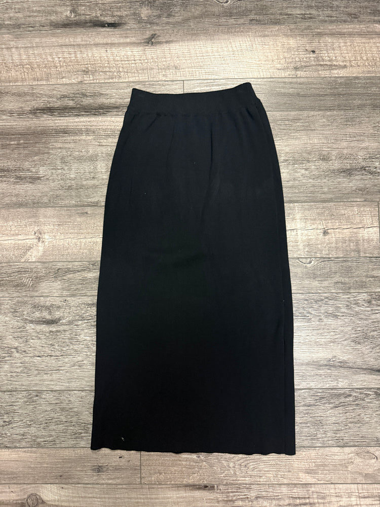 STRAIGHT KNIT MIDI SKIRT