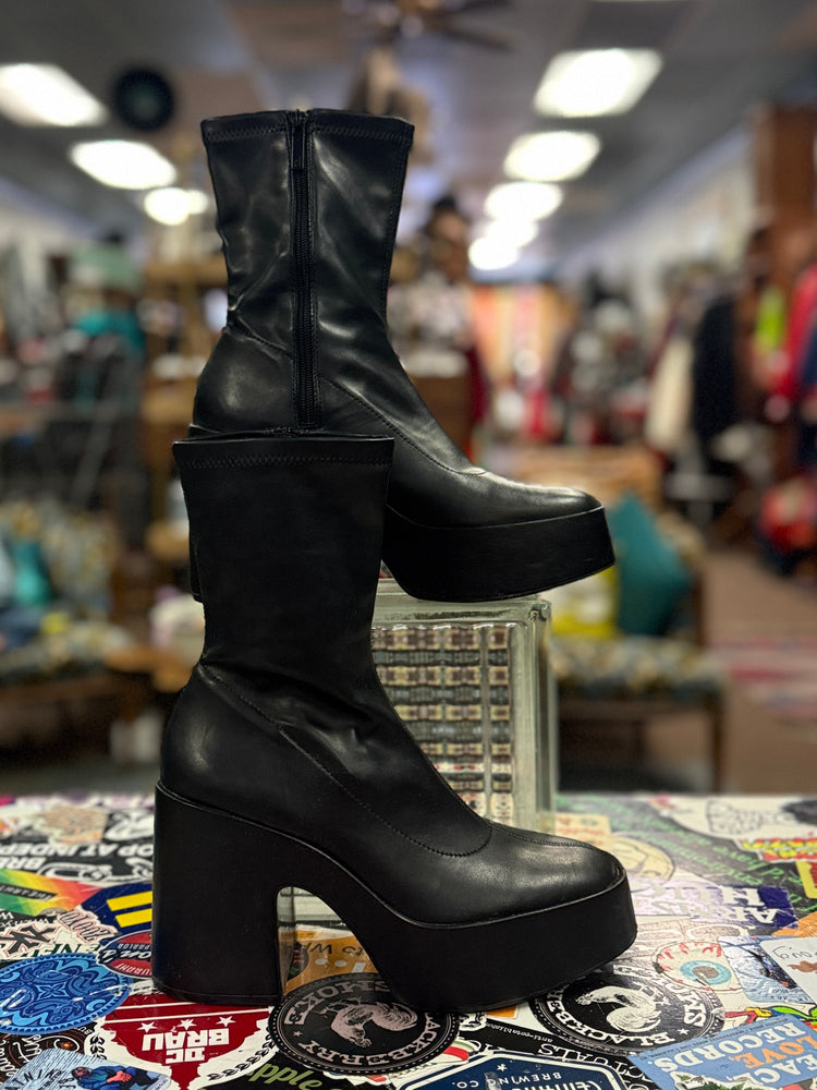 ZARA CHUNKY PLATFORM BOOTS