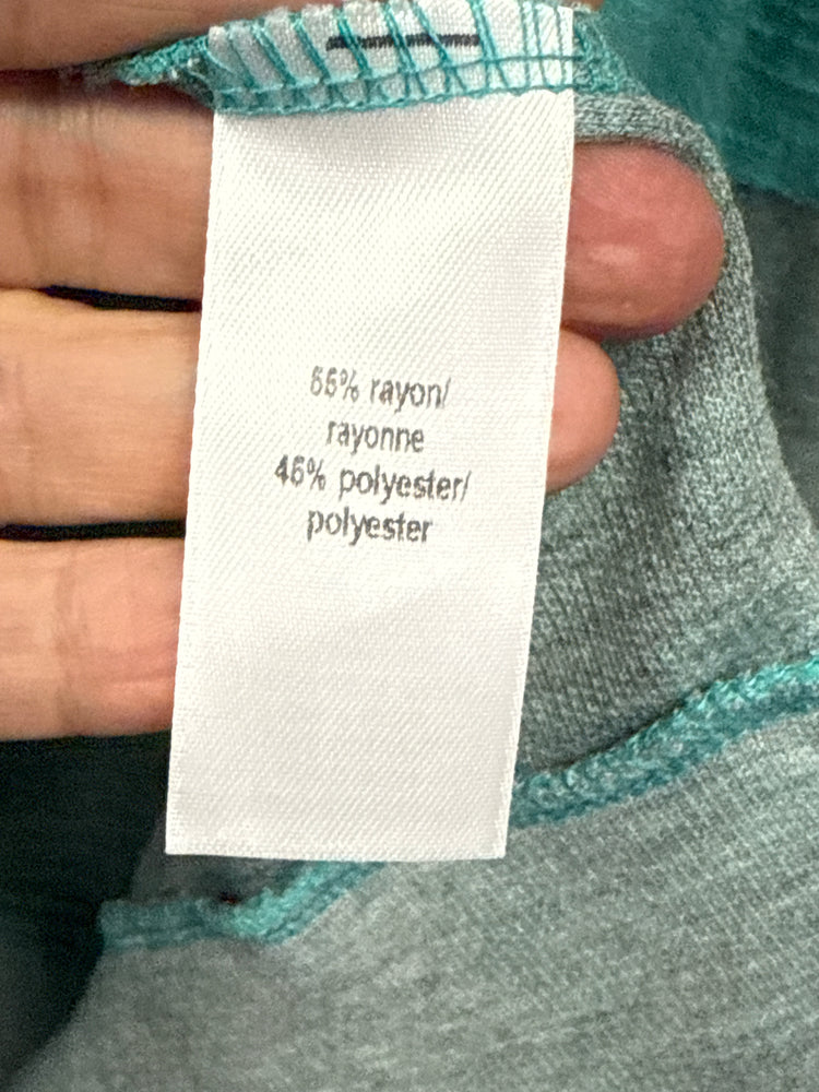 MAURICES LONG SLEEVE CREW NECK