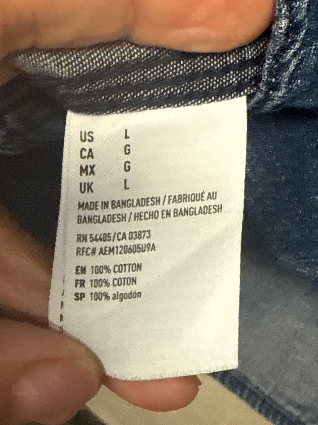 AMERICAN EAGLE CHAMBRAY SHIRT
