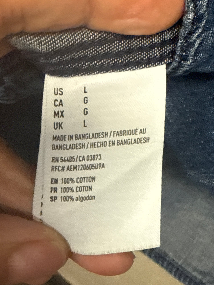 AMERICAN EAGLE CHAMBRAY SHIRT