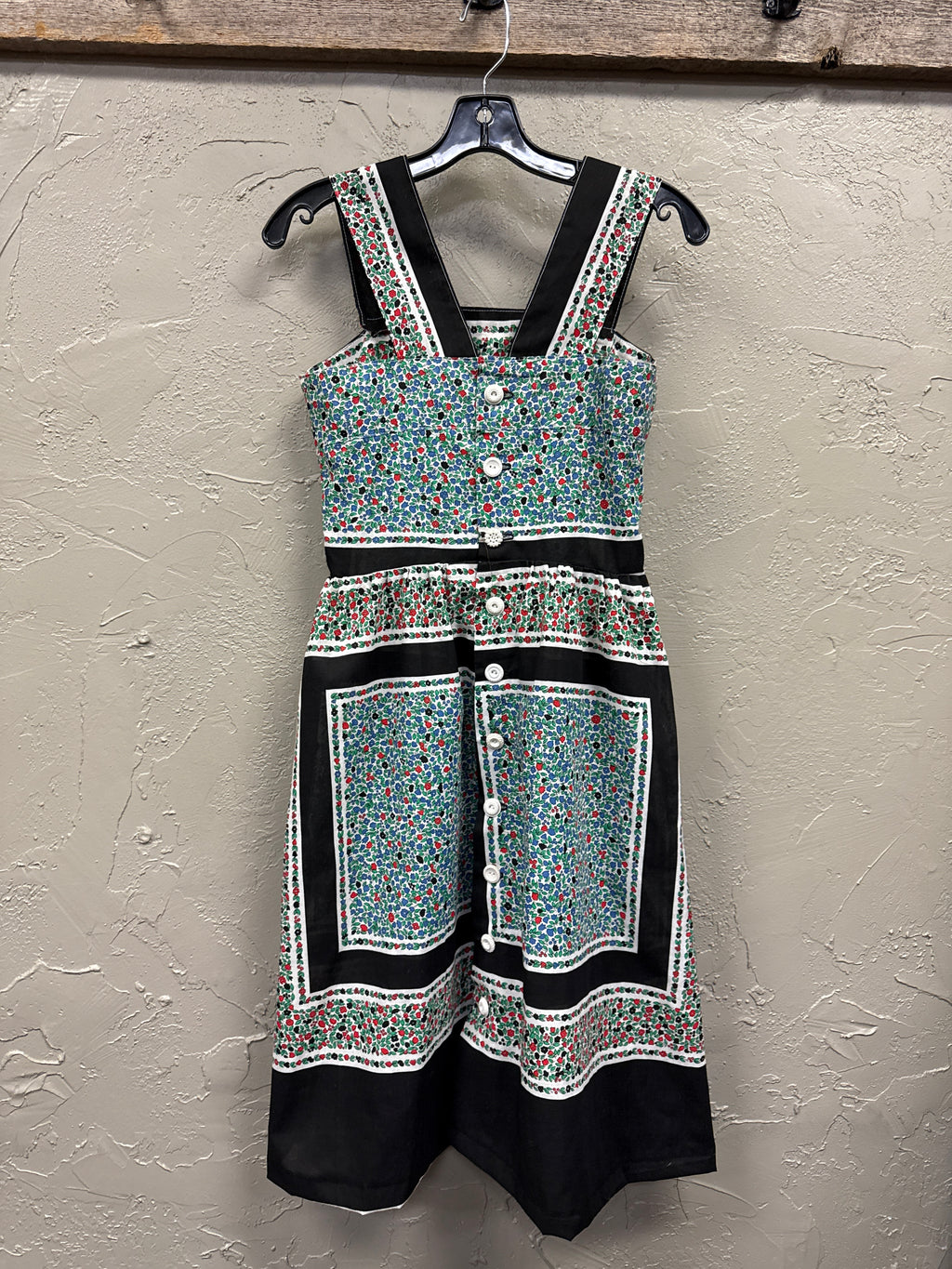VTG HANDMADE APRON DRESS