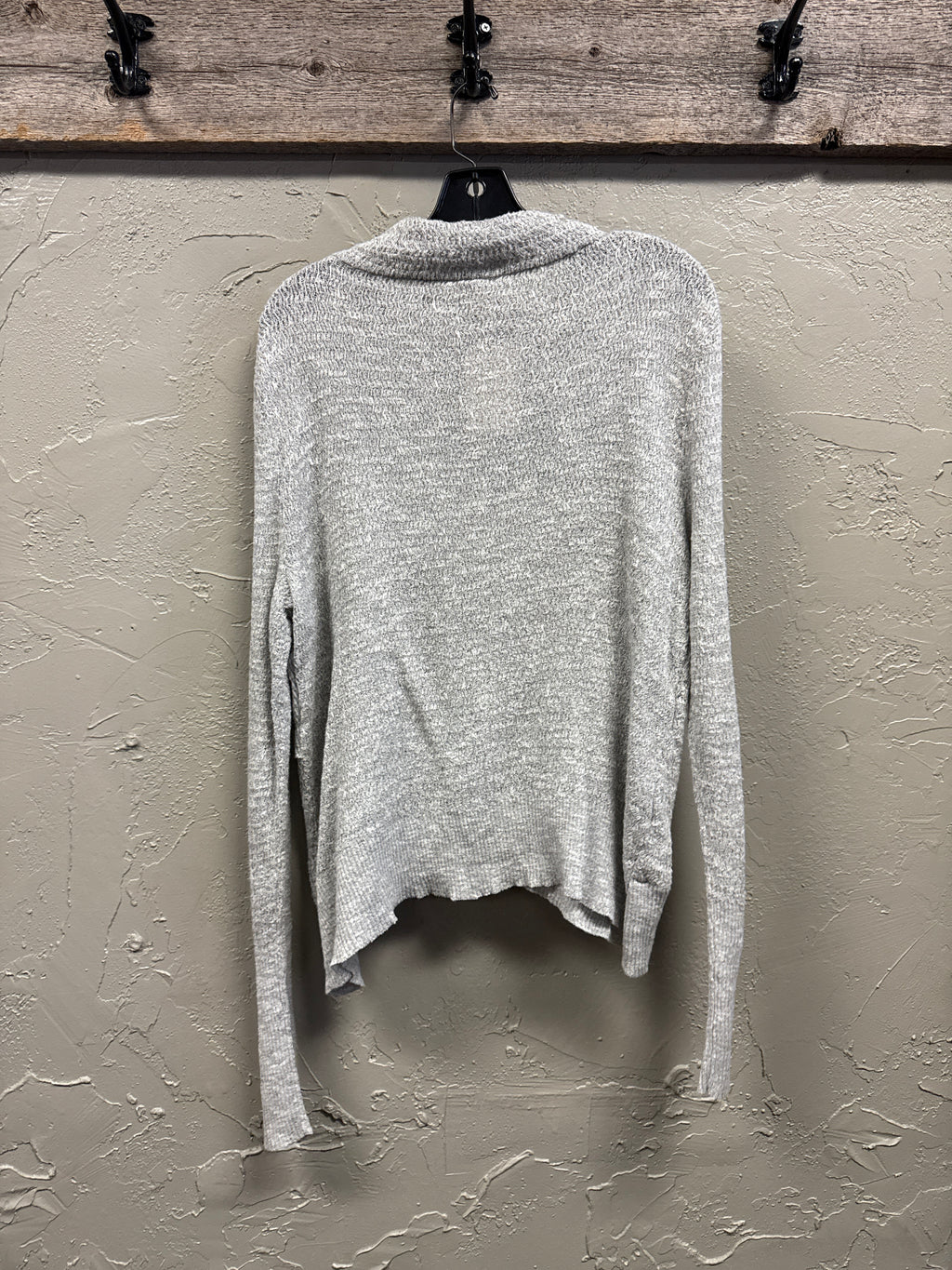 NWT FREE PEOPLE SWEATER (org$88)