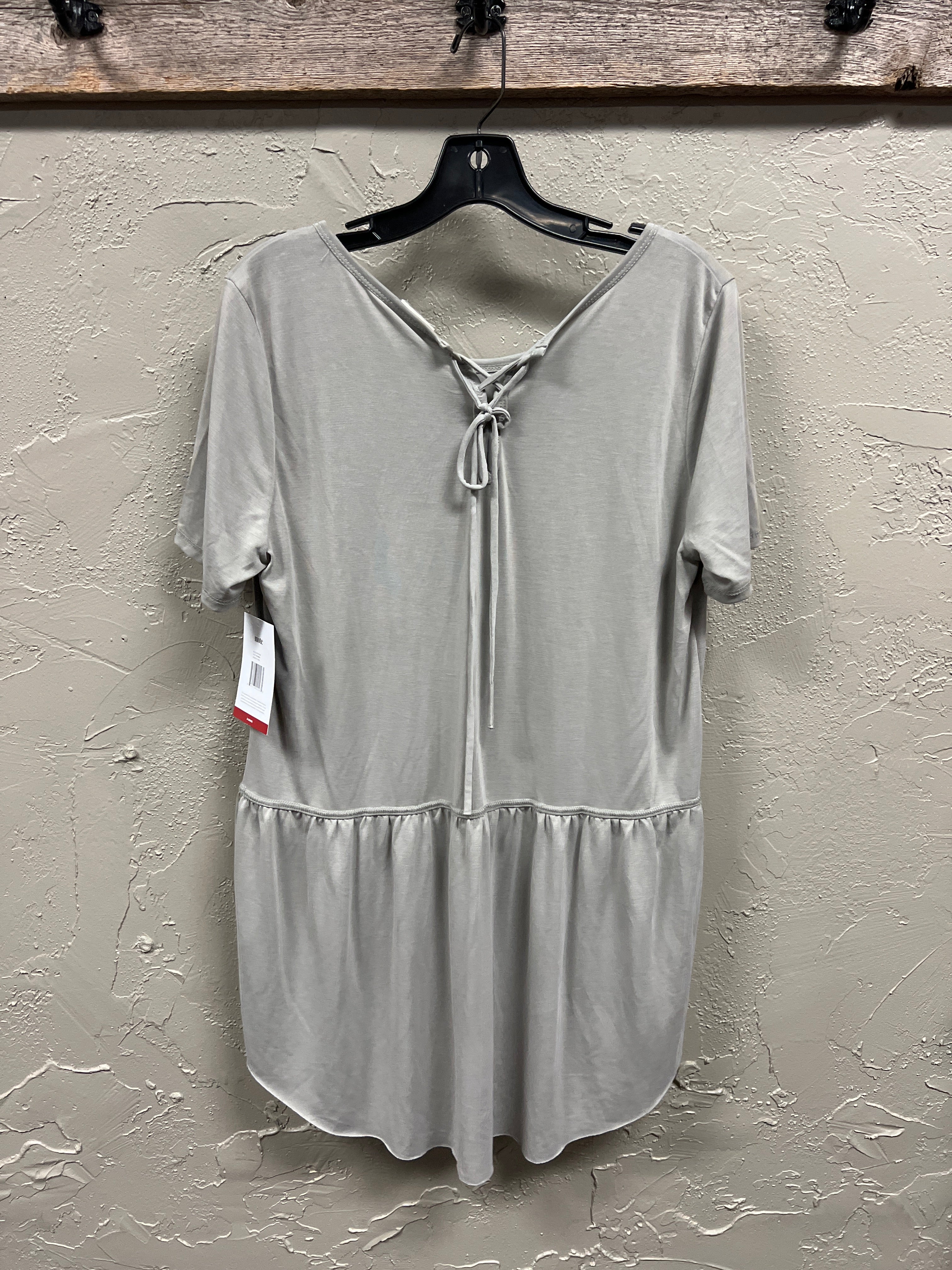 NWT MOTE HIGH-LOW TOP