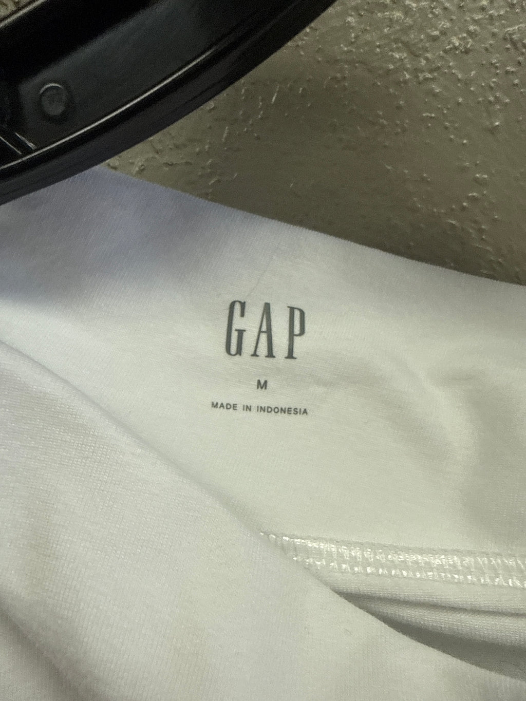 NWT GAP SLOUCH NECK TEE (org$35)