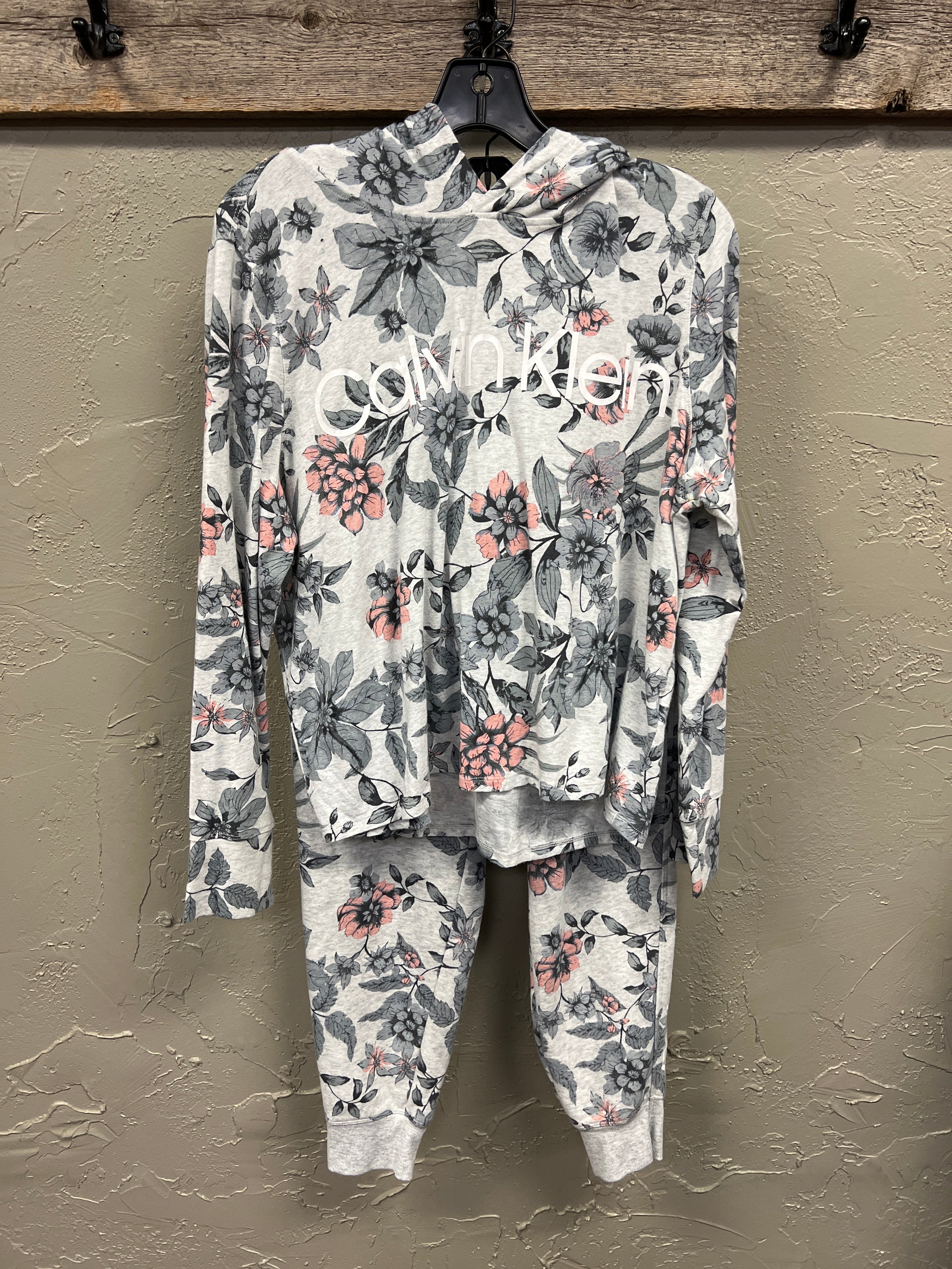 NWOT CALVIN KLEIN 2PC LOUNGE SET