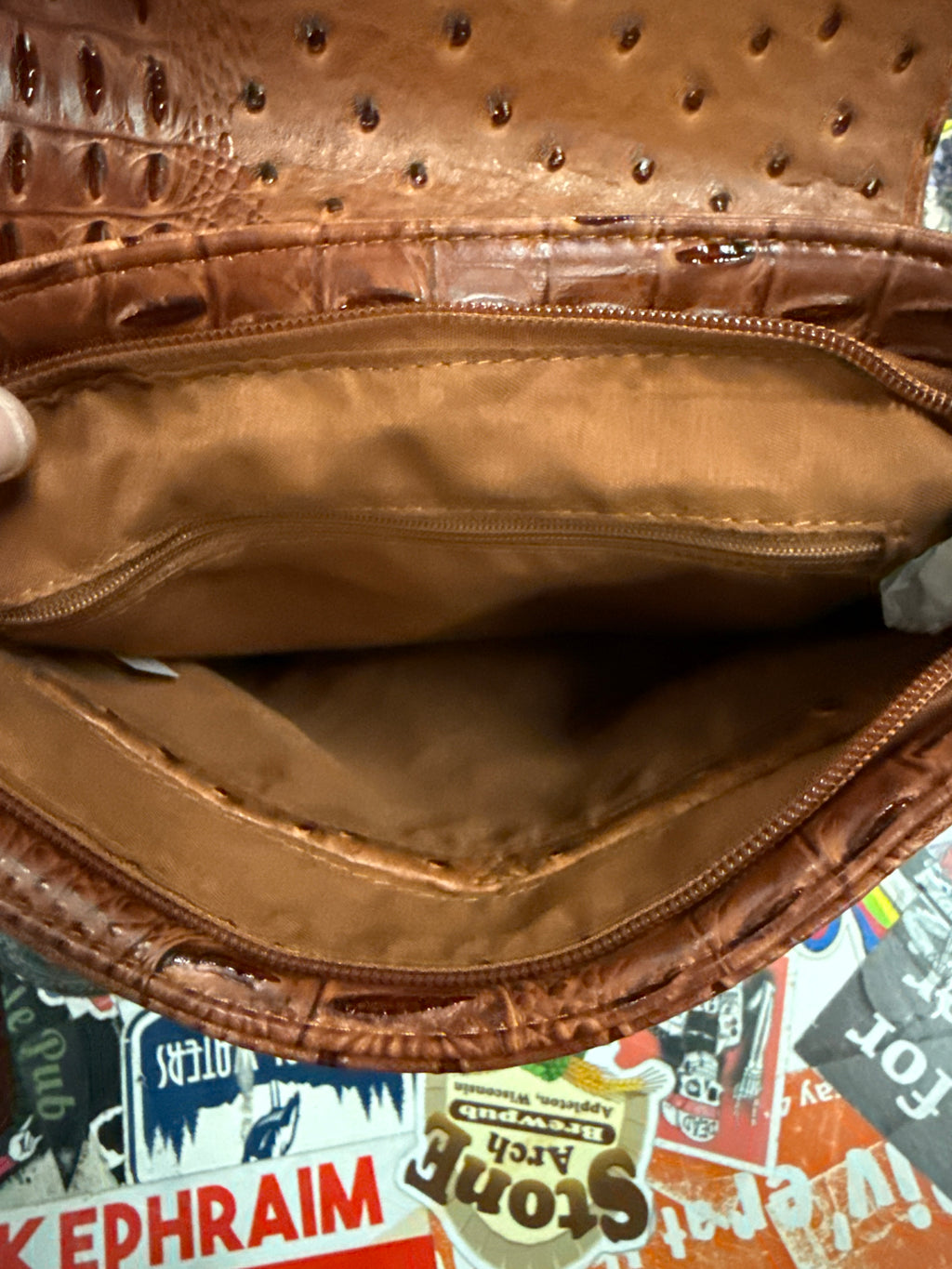 NWT VEGAN LEATHER HANDBAG